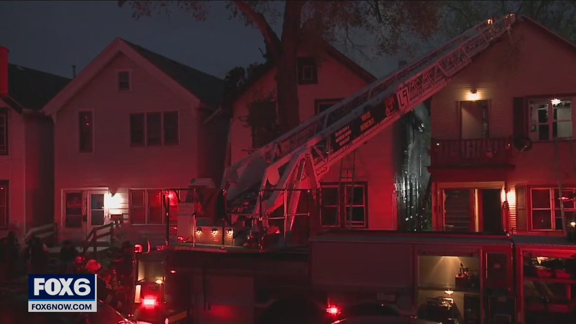 Milwaukee fire displaces 23 people